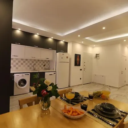 Villa Odesa.baglar Icinde Sicacik Tatil Evi *