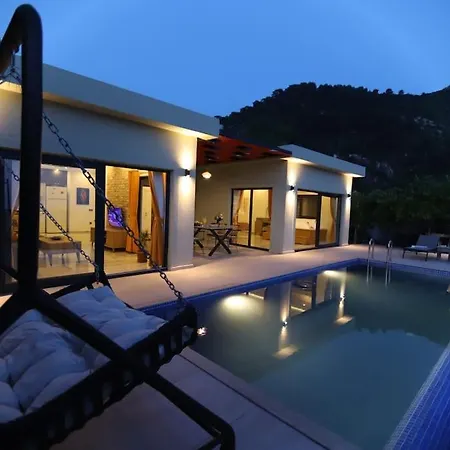 Villa Odesa.baglar Icinde Sicacik Tatil Evi Kaş