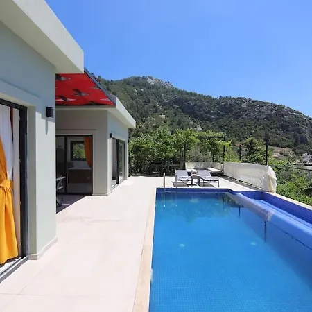 Odesa.baglar Icinde Sicacik Tatil Evi * Kaş