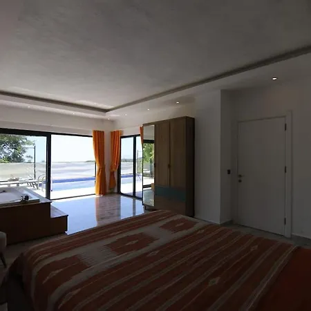 Odesa.baglar Icinde Sicacik Tatil Evi